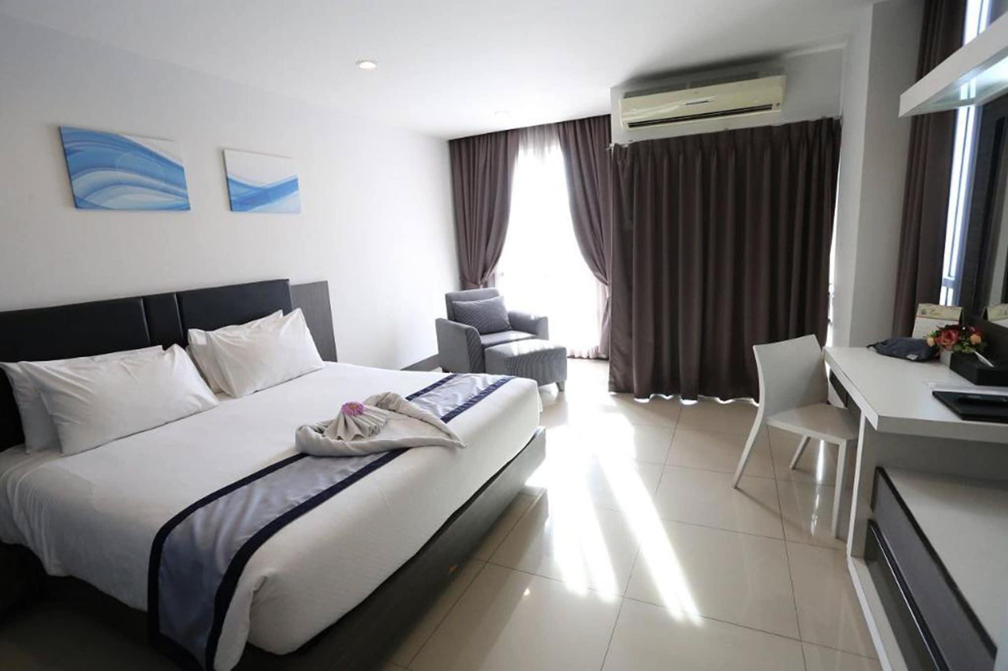 Crystal Suites Suvarnbhumi Airport Bangkok Exterior photo